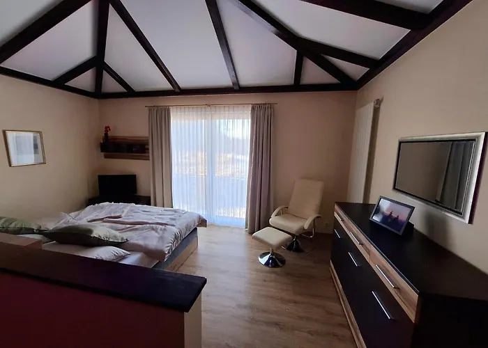 Haus Astenberg Bed and Breakfast 3*